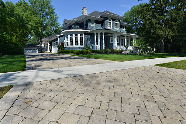 Best Residential Paver Driveway  in Hlsboro, IL